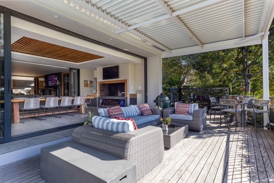 To Let 4 Bedroom Property for Rent in Pearl Valley at Val de Vie Western Cape
